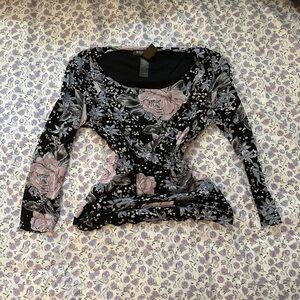 Y2K long sleeve top
